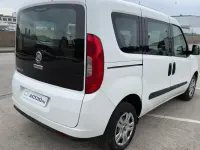 Usado Fiat Doblò 95 HP (69 kW) 2021 Branco Monovolume