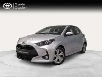 Usado Toyota Yaris Active 116 CV (85 kW) 2025 Plateado Utilitario