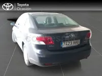 Usado Toyota Avensis Advance 124 CV (91 kW) 2011 Gris / plata Berlina