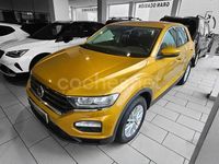 Usado VW T-Roc Advance 115 CV (84 kW) 2019 Amarillo SUV