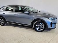 Nouvelle Kia XCeed 115 ch (84 kW) 2025 Gris SUV