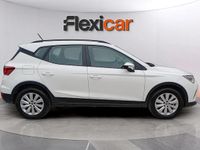 Usado Seat Arona Style 110 CV (80 kW) 2022 Blanco SUV