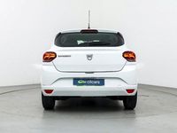 Usado Dacia Sandero Essentiel 91 CV (66 kW) 2022 Blanco Berlina