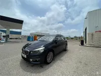 Usado BMW 218 136 CV (100 kW) 2015 Azul Familiar