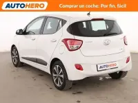 Usado Hyundai i10 Style 87 CV (63 kW) 2014 Blanco Utilitario