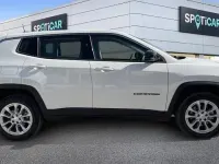 Usado Jeep Compass Longitude 131 CV (96 kW) 2022 Blanco SUV