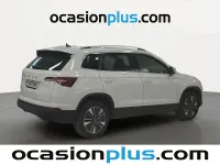 Usado Skoda Karoq Selection 116 CV (85 kW) 2025 Blanco SUV