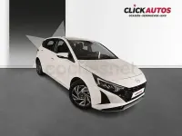 Usado Hyundai i20 100 CV (73 kW) 2025 Blanco Utilitario