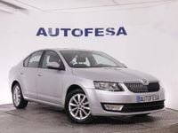Usado Skoda Octavia Ambition 105 CV (77 kW) 2015 Plata Utilitario