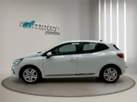 Usado Renault Clio Zen 140 CV (102 kW) 2021 Blanco Utilitario