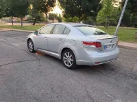 Usado Toyota Avensis Executive 126 CV (92 kW) 2009 Gris Berlina