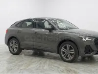 Usado Audi Q3 Sportback Advanced 245 CV (180 kW) 2022 Gris / plata SUV