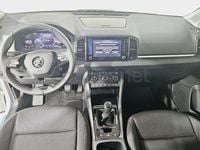 Usado Skoda Karoq Selection 110 CV (80 kW) 2024 Blanco SUV