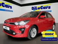 Usado Kia Rio 100 CV (73 kW) 2023 Granate Berlina