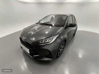 Usado Toyota Yaris Style 120 CV (88 kW) 2021 Gris Berlina