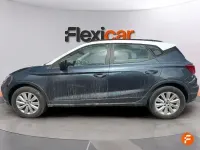 Usado Seat Arona Style 110 CV (80 kW) 2023 Gris SUV