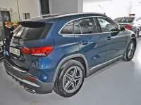 Usado Mercedes GLA200 163 CV (119 kW) 2022 Azul SUV