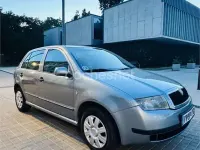 Usado Skoda Fabia Comfort 60 CV (44 kW) 2003 Azul Berlina