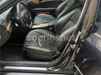 Usado Mercedes E280 Avantgarde 190 CV (139 kW) 2008 Negro Berlina