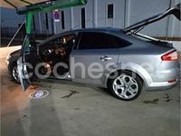 Usado Ford Mondeo Titanium 140 CV (102 kW) 2009 Gris / plata Familiar