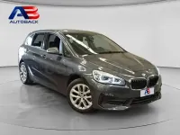 Usado BMW 225 Active Tourer iPerformance 220 CV (161 kW) 2021 Gris / plata Monovolumen