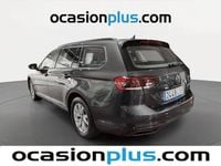 Usado VW Passat Business 122 CV (89 kW) 2021 Gris Familiar