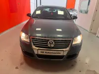 Usado VW Passat Highline 140 CV (102 kW) 2009 Gris / plata Berlina
