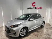 Usado Toyota Yaris 125 CV (91 kW) 2023 Gris / plata Utilitario