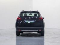 Usado Peugeot 2008 Allure 130 CV (95 kW) 2019 Negro SUV