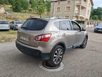 Usado Nissan Qashqai Acenta 106 CV (77 kW) 2010 Marrón SUV