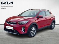 Usado Kia Stonic 101 HP (74 kW) 2024 Vermelho SUV