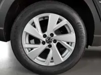 Usado VW Taigo 95 CV (69 kW) 2025 Gris SUV