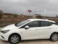 Usado Opel Astra Business 110 CV (80 kW) 2017 Blanco Berlina