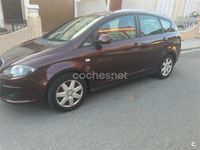 Usado Seat Altea XL Stylance 140 CV (102 kW) 2007 Granate Monovolumen