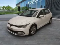Usado VW Golf VIII 116 CV (85 kW) 2022 Blanco Berlina