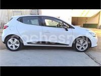 Usado Renault Clio IV Dynamique 90 CV (66 kW) 2014 Blanco Berlina