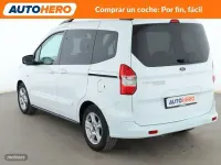 Usado Ford Tourneo Courier Trend 100 CV (73 kW) 2019 Blanco Monovolumen