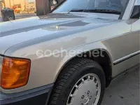 Usado Mercedes 190 160 CV (117 kW) 1987 Gris / plata Berlina