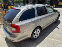 Usado Skoda Octavia Executive 140 CV (102 kW) 2010 Gris / plata Familiar