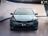 Usado Kia Ceed 120 CV (88 kW) 2023 Verde Utilitario
