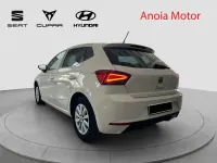 Usado Seat Ibiza Style Plus 110 CV (80 kW) 2022 Blanco Utilitario
