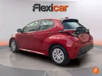Usado Toyota Yaris Hybrid Style 116 CV (85 kW) 2023 Burdeos Utilitario