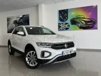 Usado VW T-Roc Life 150 CV (110 kW) 2023 Blanco SUV