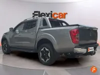 Usado Nissan Navara N-Guard 190 CV (139 kW) 2021 Gris Pickup/Camioneta