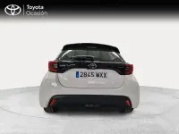 Usado Toyota Yaris Active 116 CV (85 kW) 2025 Blanco Utilitario
