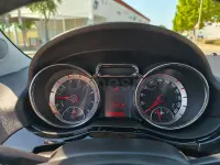 Usado Opel Adam Jam 70 CV (51 kW) 2016 Rojo Utilitario