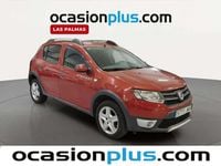 Usado Dacia Sandero Stepway 90 CV (66 kW) 2016 Rojo Utilitario