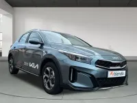 Usado Kia XCeed 136 CV (100 kW) 2024 Gris SUV