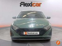 Usado Hyundai i20 101 CV (74 kW) 2024 Verde Utilitario