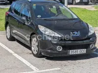 Usado Peugeot 207 90 CV (66 kW) 2008 Negro Familiar